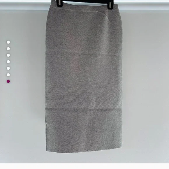 J. Crew Gray sweater tube Skirt Sleek and Sophisticated - Picture 6 of 6